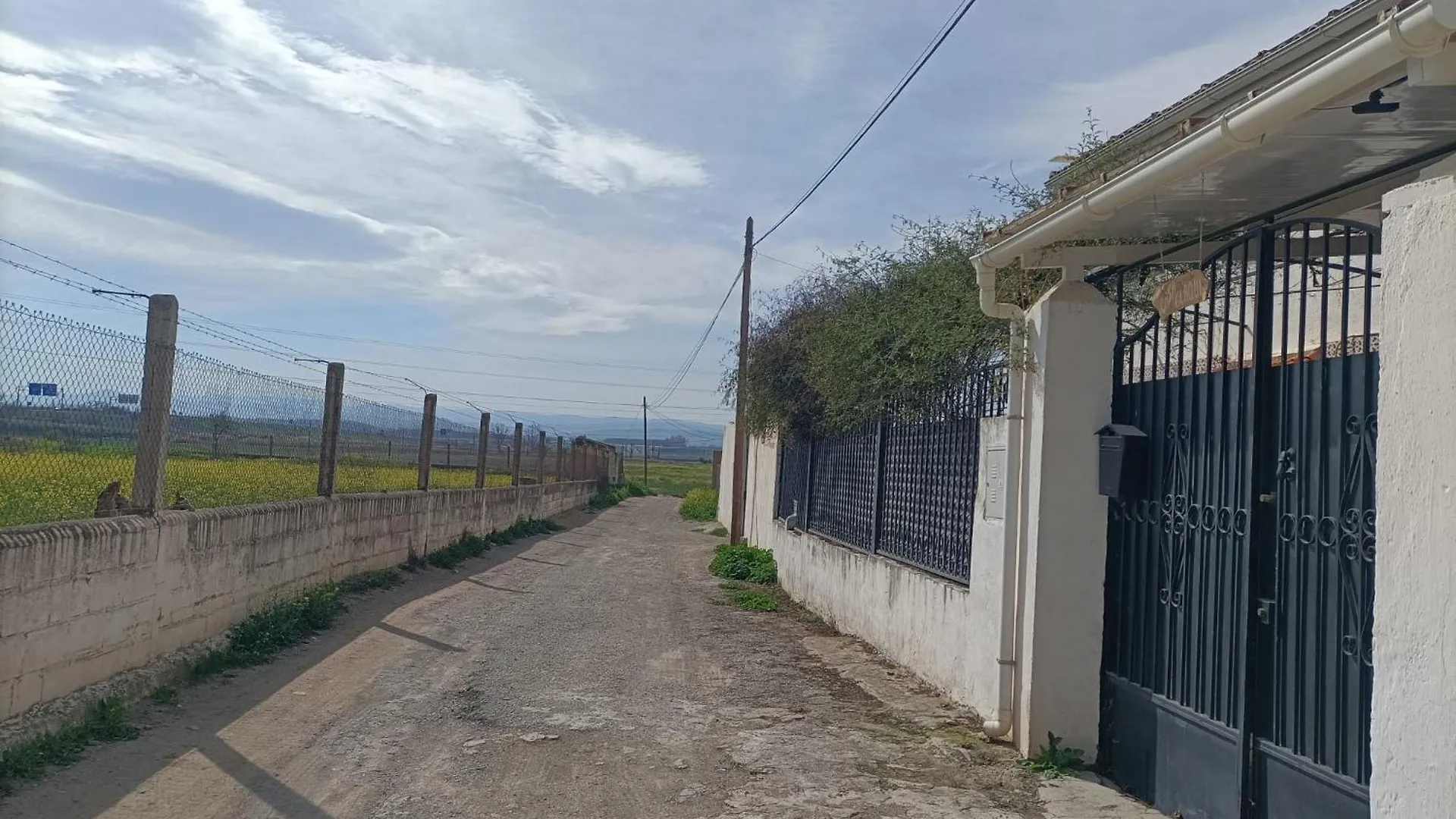 Casaelaqui Apartment Atarfe Homestay