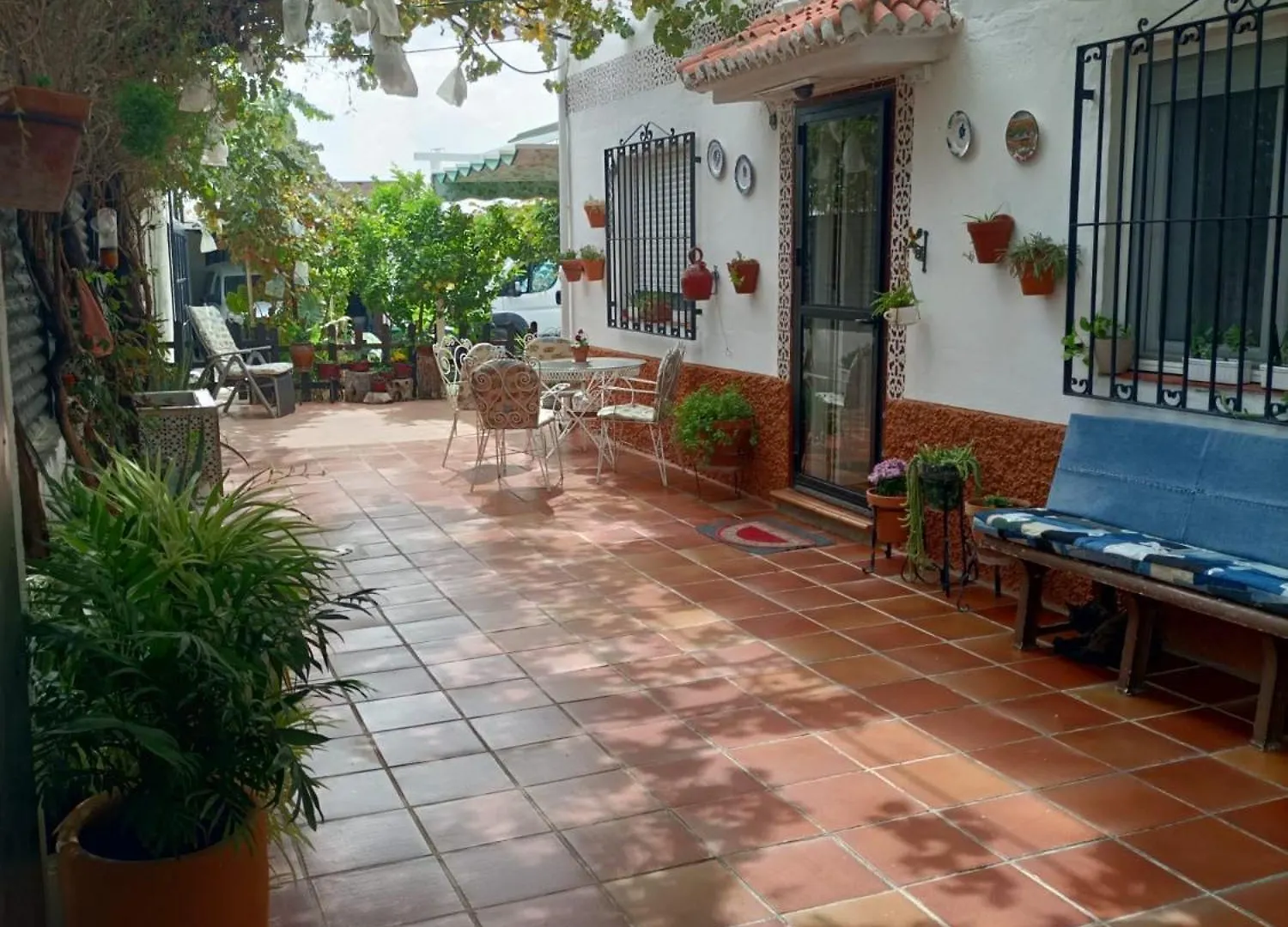 Homestay Casaelaqui Apartment Atarfe